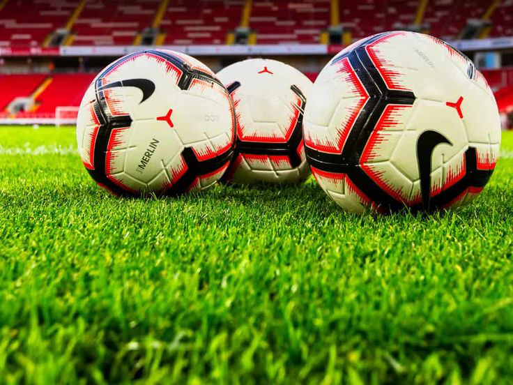子ども達へサッカーボールを届けよう！